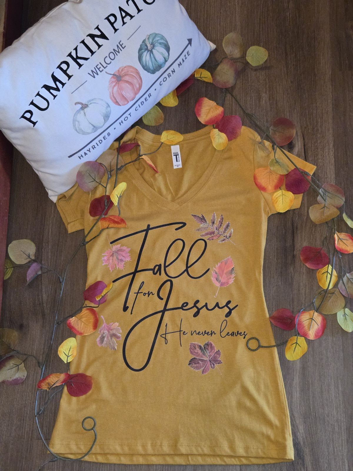 Fall for Jesus graphic tee