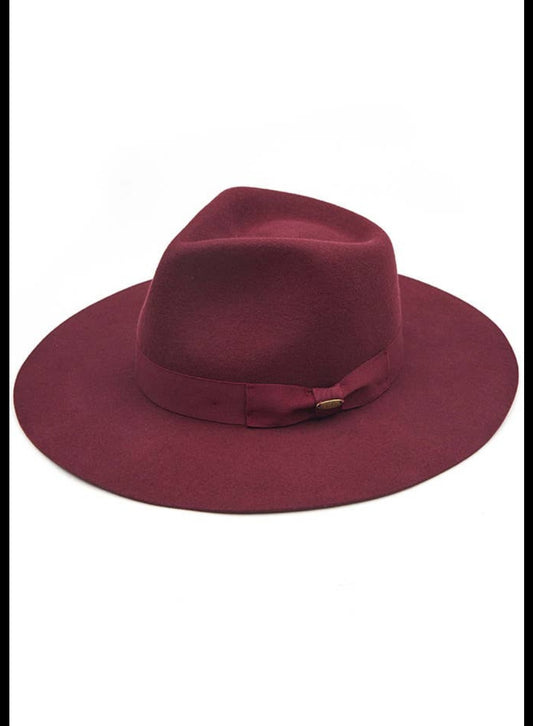 Wool felt maroon hat